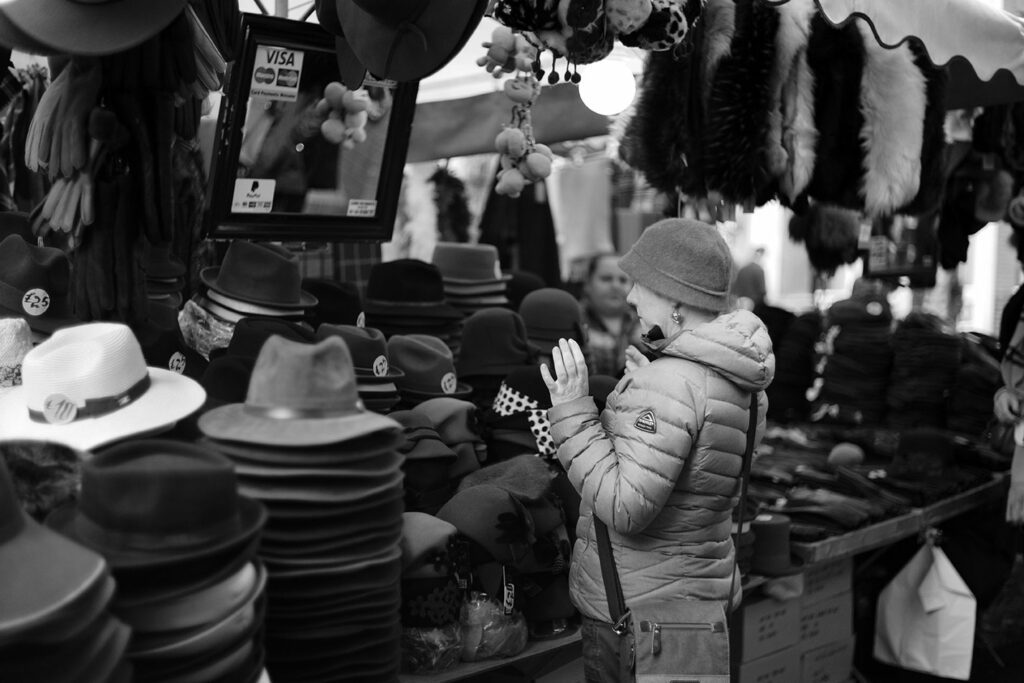 Hat stall